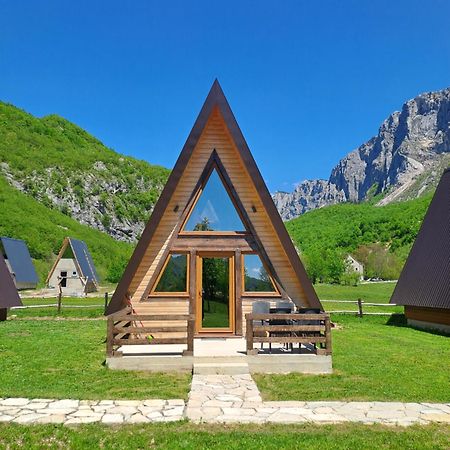 Wooden Cottages Konak Savnik Exterior photo